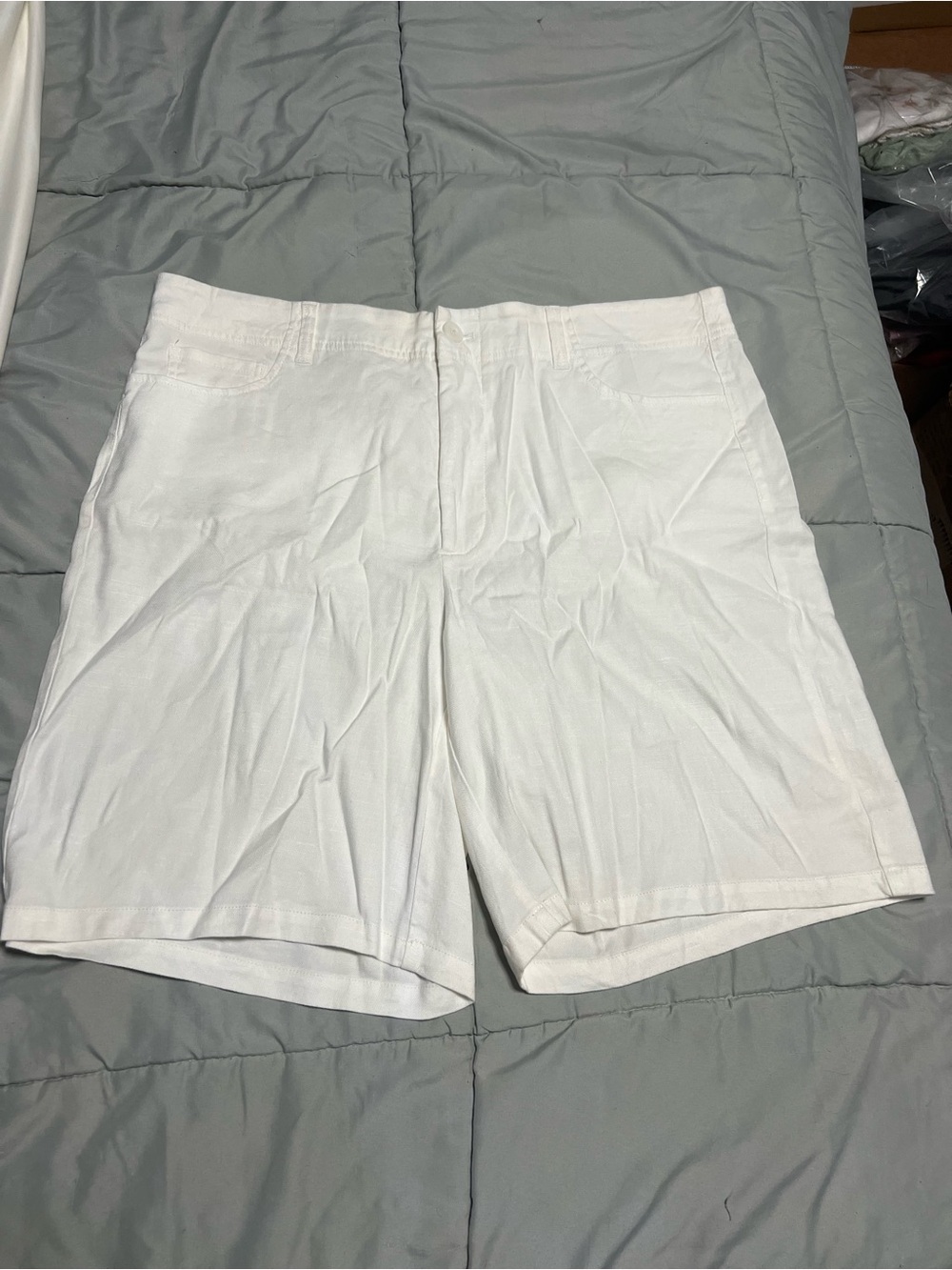 NYDJ White Flat-Front women’s Shorts